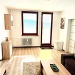 Big 3 Separate Convenient Haven ! ברטיסלאבה