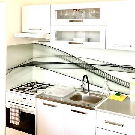 Big 3 Separate Convenient Haven ! *